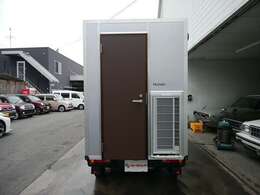 遠方の方にはLINEミーティングの動画で、ご自宅に居ながら現車確認ができますのでお気軽にご相談下さい。この方法での成約実績も多々ございます。