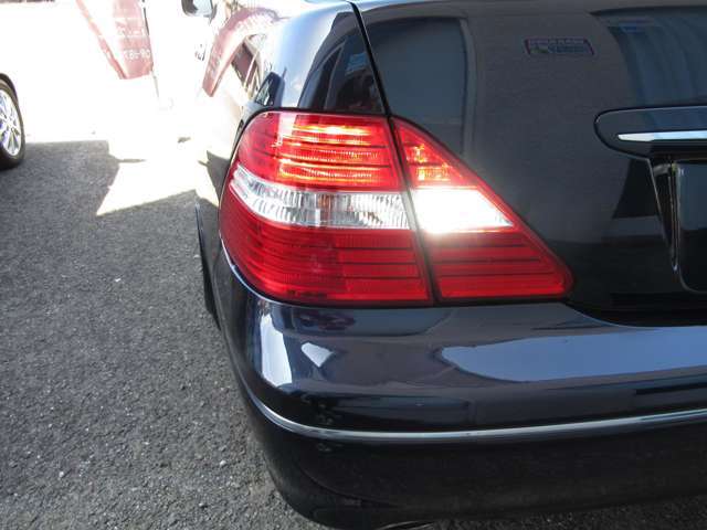 バックランプも社外の新品の明るいLEDに交換しました！！