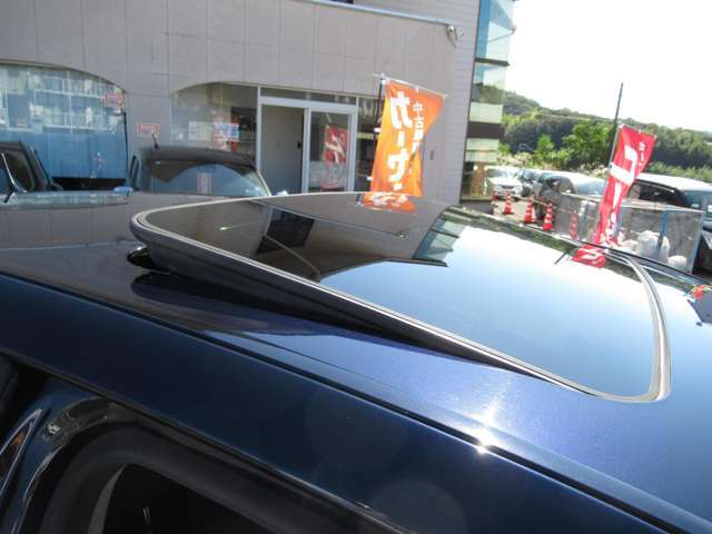 人気のサンルーフ付き！