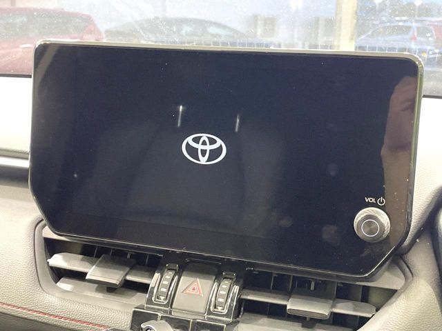 【10.5インチ　ディスプレイオーディオ】大画面のディスプレイはAppleCarPlayやAndroidAutoが利用可能。大きな画面でスマホナビアプリ等が利用いただけます♪