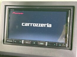 【ナビゲーション】目的地までしっかり案内してくれる使いやすいナビ。Bluetooth接続すればお持ちのスマホやMP3プレイヤーの音楽を再生可能！毎日の運転がさらに楽しくなります！！