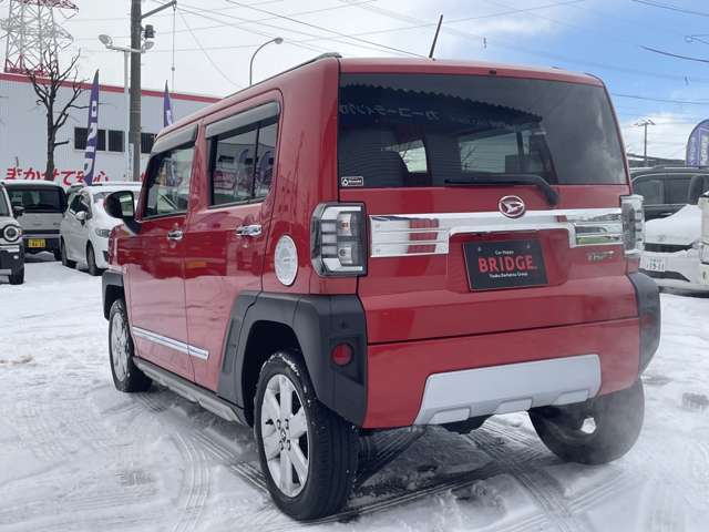 北海道内は勿論、全国各地への陸送でのご納車が可能です。陸送費用は地域や車種によって違いますので、お気軽にお問い合わせください。