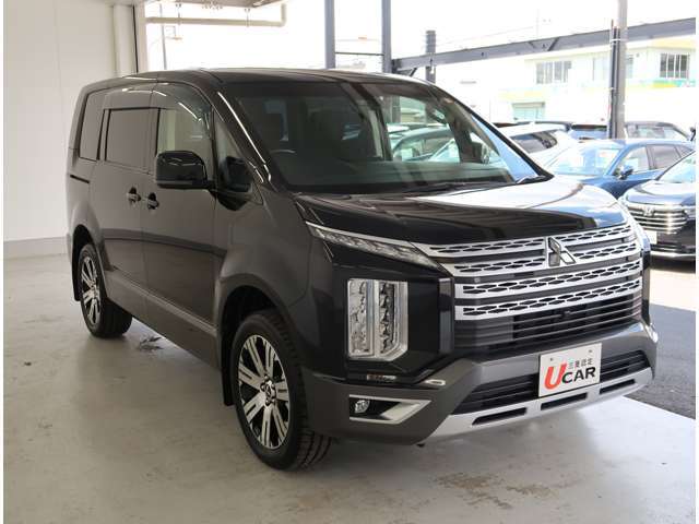 内外装ともクリーニングを実施致しております。実際に見てさわってお確かめください。