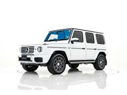 【メーカーオプション】　●AMGラインパッケージ1,370,000円　●マヌファクトゥーアプログラムプラス1,358,000円　●ボディ同色スペアタイヤリング190,000円