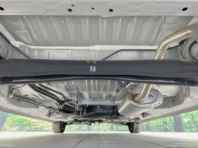 下回りがきれいなうちに、防錆加工の施工がオススメ。降雪地域はもちろん、沿岸部にお住いの方や、趣味でマリン・ウィンタースポーツをされる方にご好評いただいております。