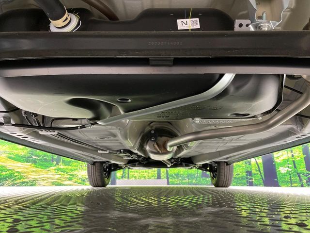 下回りがきれいなうちに、防錆加工の施工がオススメ。降雪地域はもちろん、沿岸部にお住いの方や、趣味でマリン・ウィンタースポーツをされる方に大変好評いただいております。