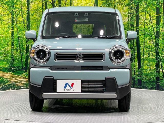 弊社では、全車『修復歴なし』のお車のみ取り扱っております。専任バイヤーによる厳選した仕入れの後、入庫後の車両チェックを行い、ネクステージが認定した高品質な中古車をご提供しております。