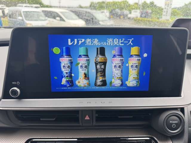◆360°ビューカメラ【上から見下ろした視界で安全に駐車が可能です。縦列駐車もラクラク♪】★
