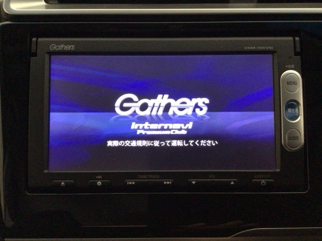 【オーディオ機能】ナビに一体のオーディオは、ワンセグTVの他にDVD/CDプレーヤーを装備♪もちろんFM/AMラジオもお聞きいただけますよ♪