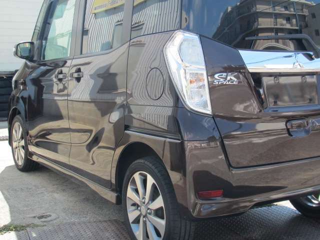 全車、エンジンオイル、オイルエレメント交換を実施しており、その他各所点検、調整、必要であれば部品交換を行います。　TEL:0078-6002-166083【通話無料】