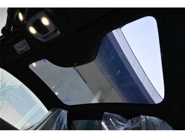 マクラーレン720Sスパイダーラグジュアリー入荷しました！エレクトロミックガラスルーフ・MSOペイント・360°パークアシスト・詳細は当社HPをご覧ください！