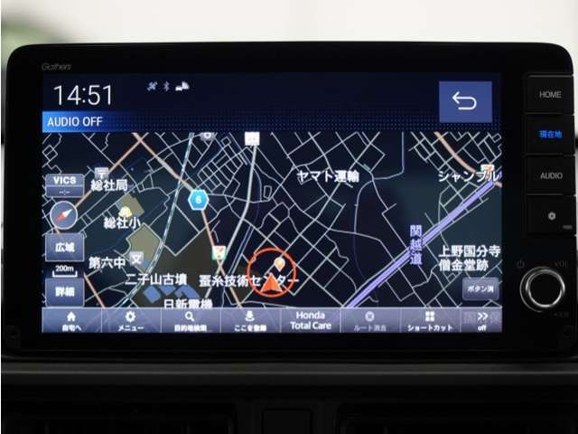 純正9インチコネクトナビ＆バックカメラが装備されているので、普段の使い勝手もロングドライブも快適です。