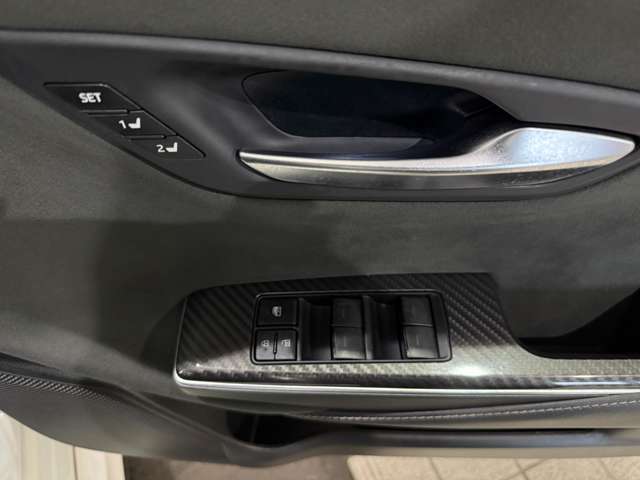 自家用自動車のみならず事業用の商用車も取り扱っておりますので何なりとお申し付け下さい！