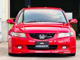 来店予約で成約を頂いたお客様には当店オリジナルの除菌消臭プランをプレゼント！車内の気になる臭いを解消するためにオゾン発生器を使用し、強力に除菌脱臭し二酸化塩素除菌消臭剤 SEAL OFFを使用して消臭します。