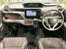 グループ総在庫数約30，000台！！全国の系列店からメーカー・車種問わずご紹介出来るので、あなたにピッタリのお車が見つかるはずです♪まずはお問い合わせ下さい☆