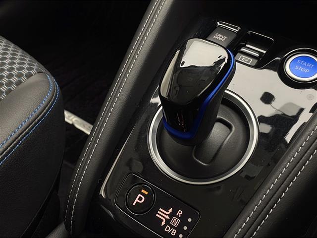 気になる車はお電話やメールで当店にお問い合わせください。なお、お電話での在庫の取り置きはできません。ご来場の際は、商談が重なる事が増えていますので事前に在庫有無をご確認くださいませ。