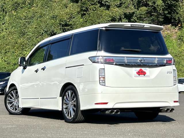 人気の秘密はここにあり！！トータルバランスがバッチリな1台です！！おすすめです！！！