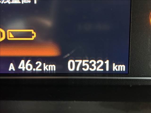 ☆内外装クリーニング☆車の隅々まで徹底的にクリーニングを行っておりますので内外装ともに綺麗な状態でご納車いたします！