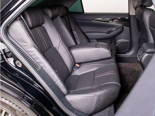 21クラウン　21アスリート　21ロイヤル　21マジェスタ　22クラウン20クラウン　20アスリート　大規模展示場にて展示中！