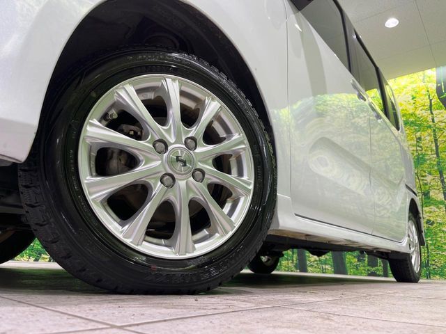 【14インチアルミホイール】外観にマッチしたアルミホイールを装着しております。各種アルミホイールや、スタッドレスタイヤも取扱いしております。是非ご相談ください♪