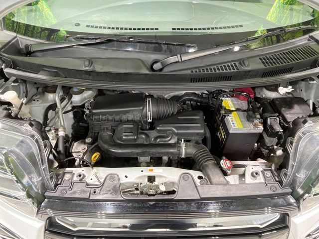 親切・丁寧な専門メカニックスタッフが応対！・車検・点検整備・事故等の修理などアフターサービスも安心。お車のカスタマイズもネクステージのサービススタッフまでご相談ください！