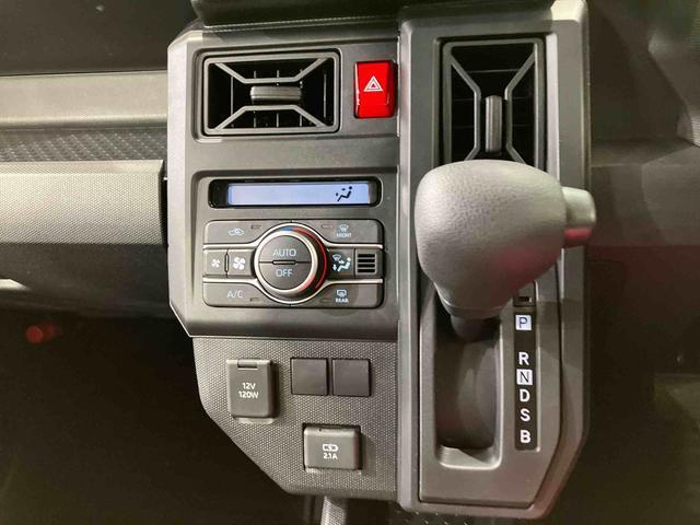 納車前にはプロのメカニックが、各部の点検を行います。ディーラーにしか出来ない品質、そしてサービスできっと満足していただけると思います！