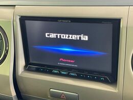 【ナビゲーション】使いやすいナビで目的地までしっかり案内してくれます。各種オーディオ再生機能も充実しており、お車の運転がさらに楽しくなります！！