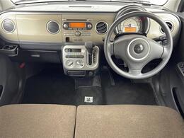 【インパネ全体】全方位で視界が広く、高い目線で運転もしやすいです！