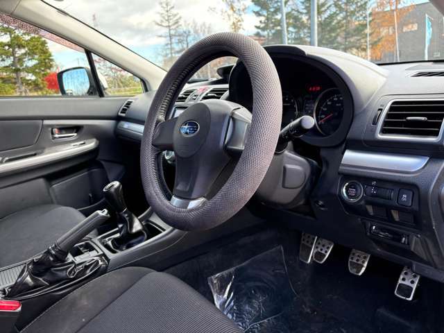 運転する際の心地よさはシートが大部分を占めるかと思います。こちらぜひ一度実車をご確認ください。