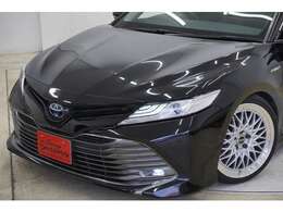 カムリフルカスタム車両になります。