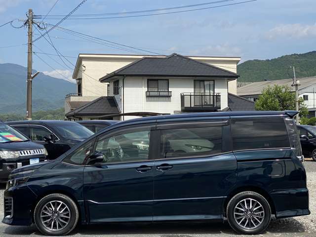 横からの一枚☆どんなお車でも下取りいたします。ご相談ください！直通電話：TEL092-927-0888☆高価下取り、諸費用明朗価格☆ローン審査に自信の無い方もご相談ください