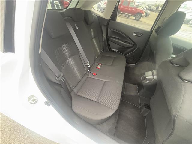 商談ルームにはキッズルームも完備しています☆お子様連れでもゆっくりとお車をお選びいただけます！