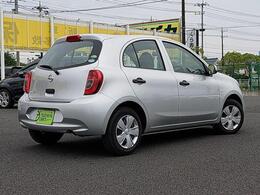 排気量1200CC！コンパクトカー！