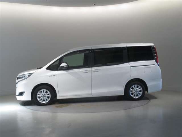 車両検査証明書付きです！だれでも中古車の状態がすぐにわかるよう、車のプロが客観的にチェック。車両の状態やわずかなキズも正確にお伝えします。