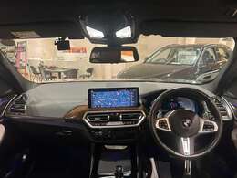 LIBERALAは、輸入車選びの新たなスタイルを提案するインポート・セレクト・ブランドです。オーナー様となる方がクルマから直接感じる感性を第一にした、最良の一台との出会いをコーディネートいたします。