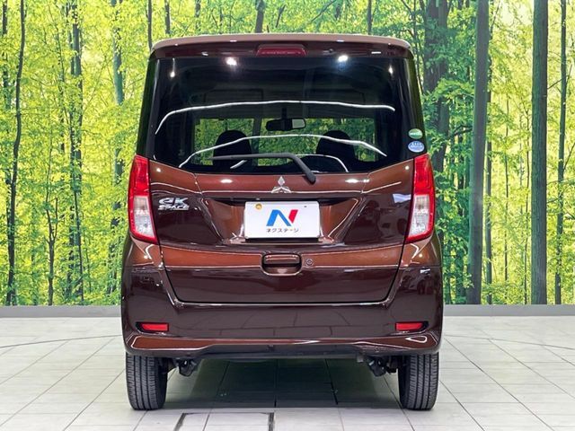 安心の最長10年・走行無制限保証（有償）をご用意。保証内容も充実はもちろん、無料点検＆オイル交換や、年中無休の全国・24時間ロードサービスも付帯されておりますのでご安心下さい。