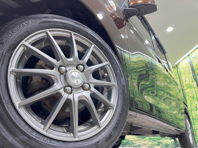 【14インチアルミホイール】外観にマッチしたアルミホイールを装着しております。各種アルミホイールや、スタッドレスタイヤも取扱いしております。是非ご相談ください♪