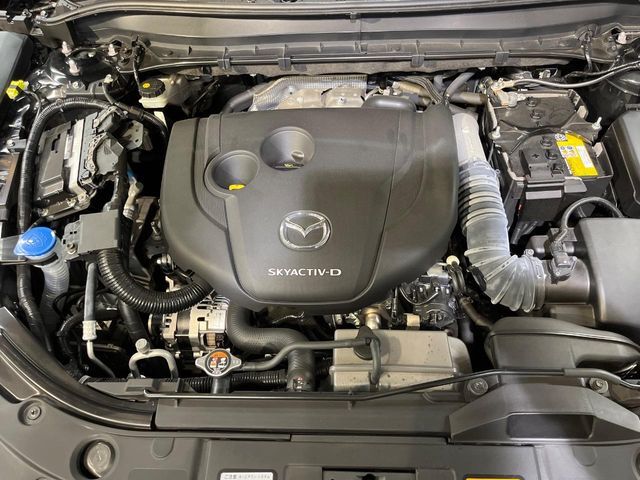 親切・丁寧な専門メカニックスタッフが応対！・車検・点検整備・事故等の修理などアフターサービスも安心。お車のカスタマイズもネクステージのサービススタッフまでご相談ください！