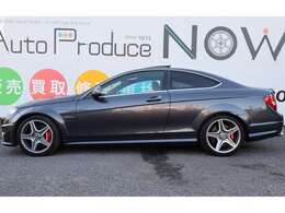 車両本体価格　3，980，000円（税込）事故修復歴もちろんありません。弊社ではオンライン商談も可能でございます。LINEでのテレビ電話、ZOOM等も対応可能でございます。是非ご用命ください。