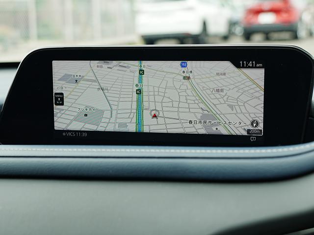 マツダコネクトの8.8インチワイドセンターディスプレイです。『Android　Auto』『Apple　CarPlay』や独自のコネクテッドサービスに対応したインターフェイスシステムです。