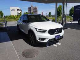 徳島県にて輸入車ディーラーを30年以上運営してきた『ノヴィルグループ』ならではの、安心整備（バッテリー新品交換など）にてお客様にご納車させて頂きます。