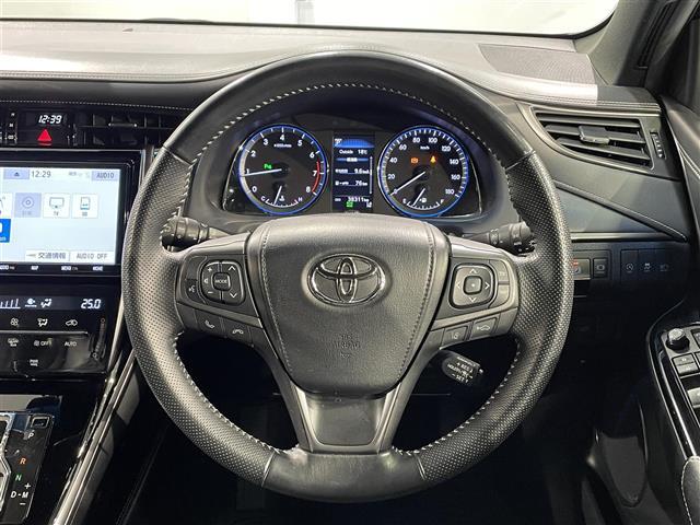 【ハンドル】『ハンドル/ステアリング』の画像になります。写真の内容に関してご不明点、ご質問等がございましたらお気軽にガリバー店舗までお問い合わせください。