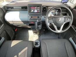 内装のスレ、へたりも少なく状態良好です！