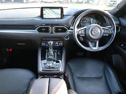 【インパネ全体】全方位で視界が広く、高い目線で運転もしやすいです！