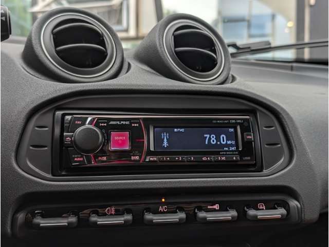 ●各メーカー毎に輸入車レンタカーを取り揃えておりますので、乗り味を試したい、旅行で使ってみたい等お気軽にご相談下さい●