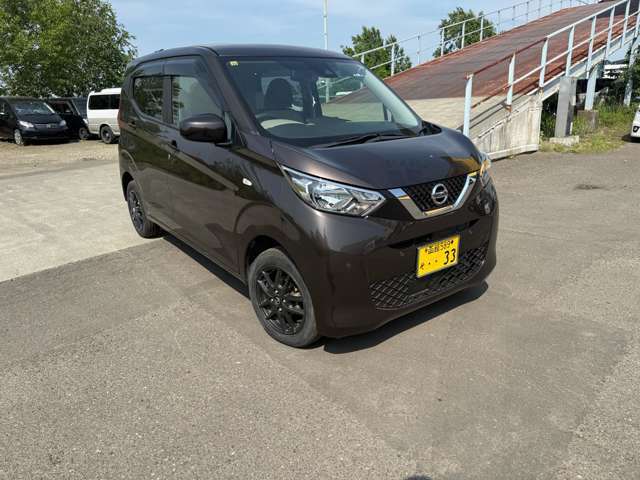 ☆展示台数100台以上♪毎週30台以上の新鮮な中古車が入庫します☆