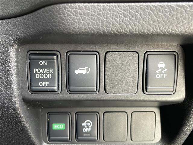 【運転席操作部】快適なドライブを楽しむための機能が装備されています！運転席から触れるので、使いやすいです！除菌プランいれていただくと、さらに清潔で安心していただけます！