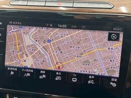 【純正メモリーナビ】装備でフルセグTVやBluetooth等充実しております！