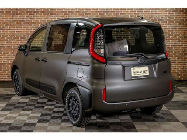 もみあげさんのシエンタ　A K0001466311.jpg