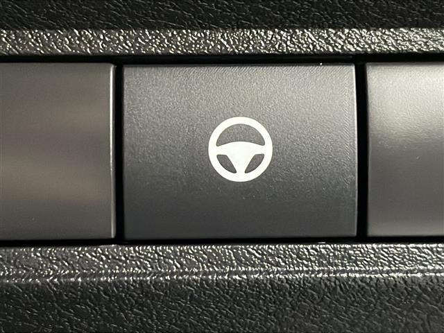 【運転席操作部】快適なドライブを楽しむための機能が装備されています！運転席から触れるので、使いやすいです！除菌プランいれていただくと、さらに清潔で安心していただけます！